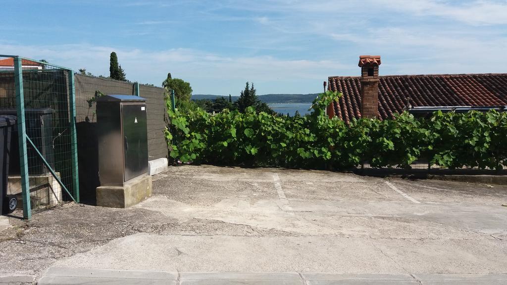 Apartment Golemac Portoroz Exterior foto